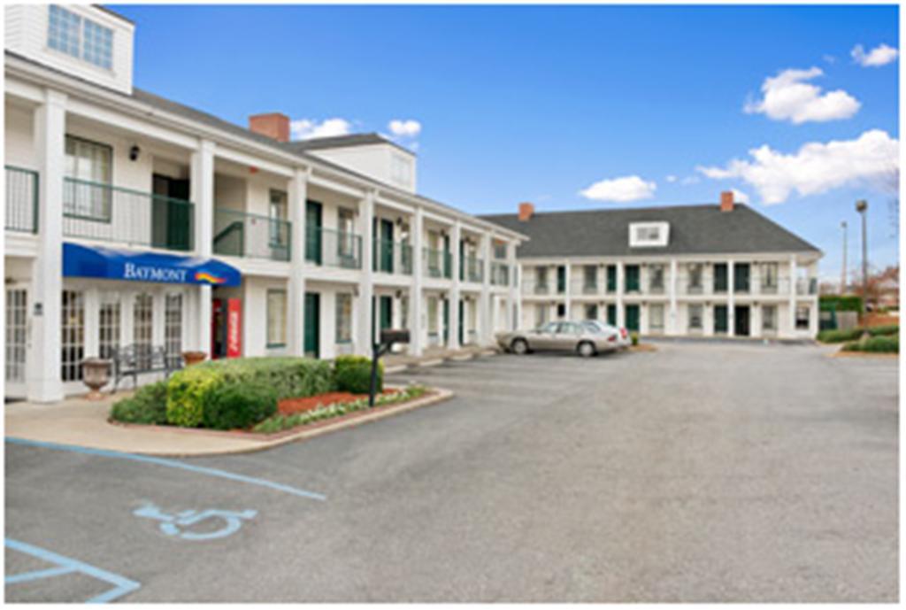 Baymont By Wyndham Easley/Greenville Exterior foto